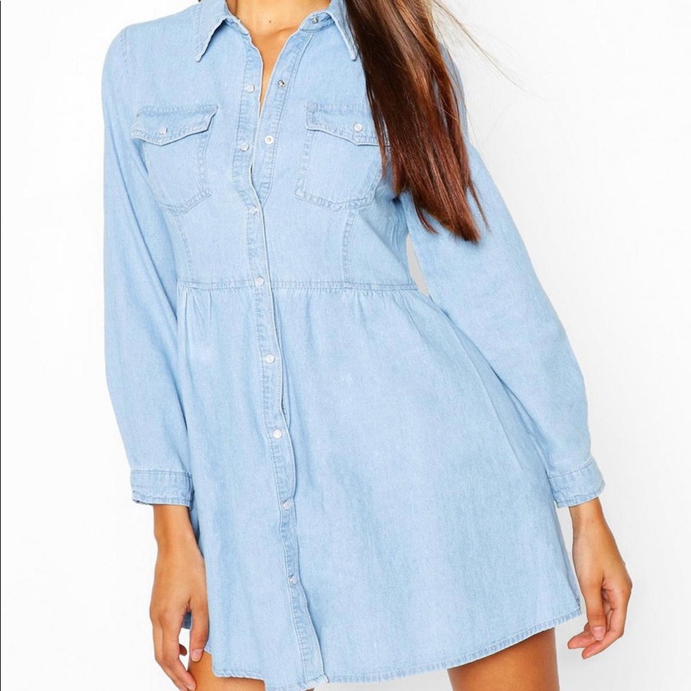 Light wash denim shirt dress/ Denim jacket